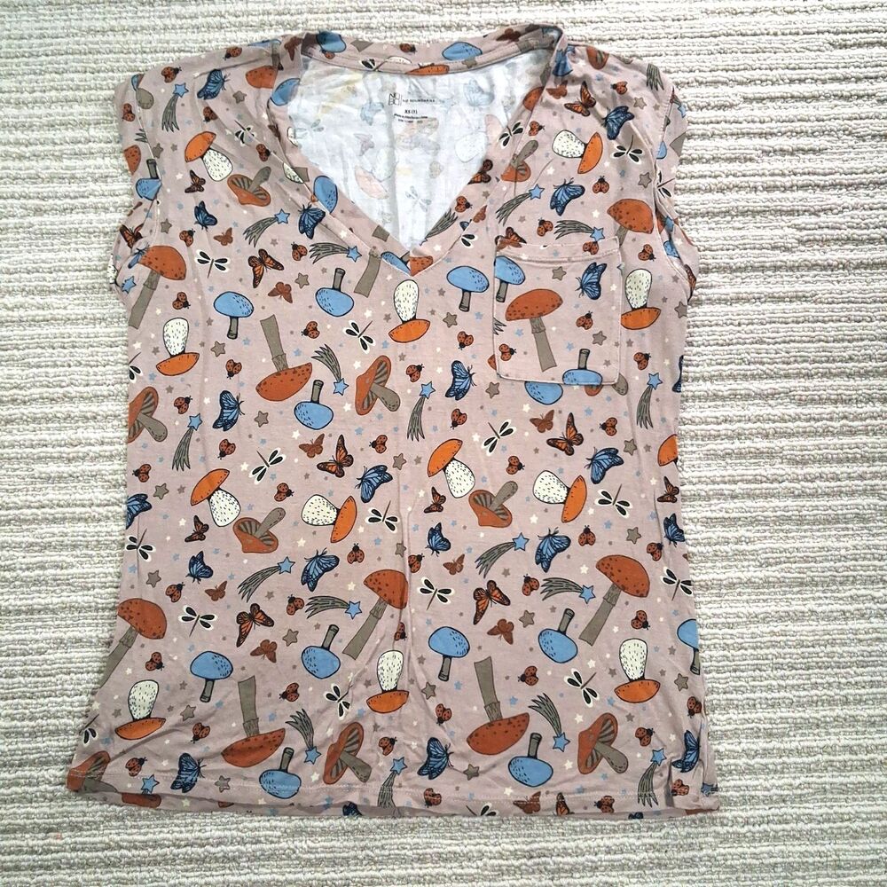 no boundaries juniors xs 1 mushroom butterfly print v neck pocket tee shirt pink